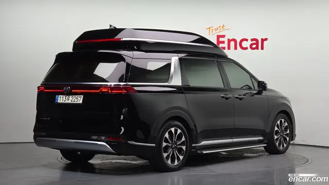 Main__Slider__Photo:Canival Kia 2021.3-1