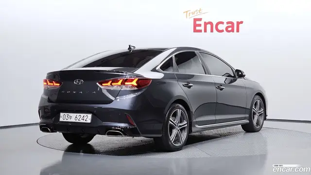 Main__Slider__Photo:Sonata Hyundai 2017.4-1