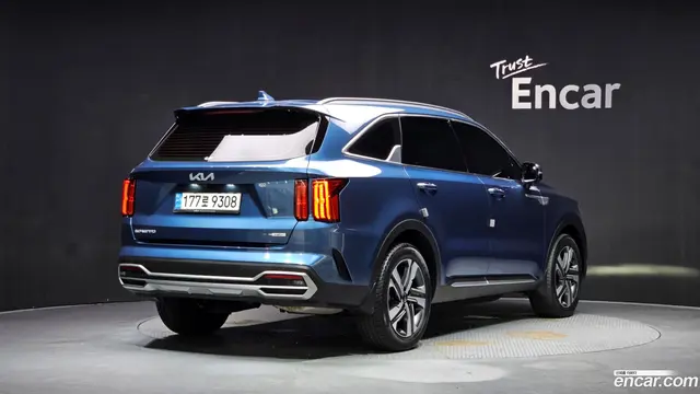 Main__Slider__Photo:Sorento Kia 2023.5-1