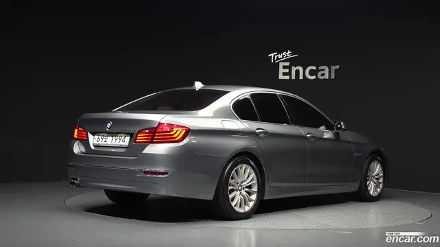Main__Slider__Photo:5-Series BMW 2016.5-1
