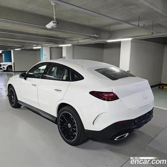 Main__Slider__Photo:GLC-Class Mercedes-Benz 2026.6-1