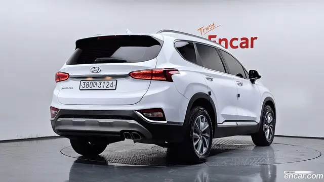 Main__Slider__Photo:Santafe Hyundai 2019.10-1