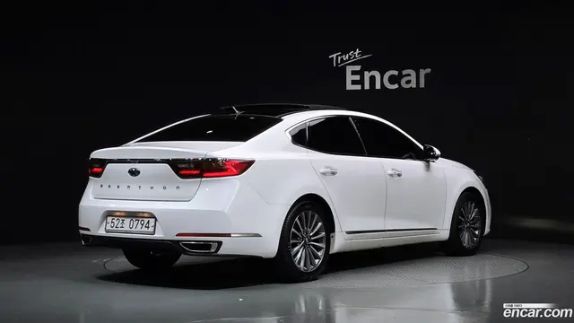 Main__Slider__Photo:K7 Kia 2016.5-1