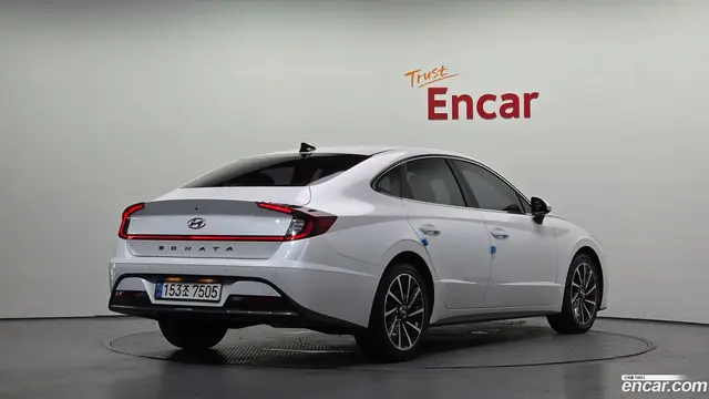 Main__Slider__Photo:Sonata Hyundai 2019.5-1