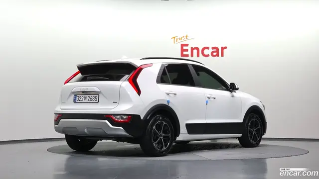 Main__Slider__Photo:Niro Kia 2023.6-1