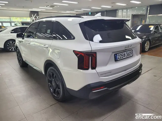 Main__Slider__Photo:Sorento Kia 2025.2-1
