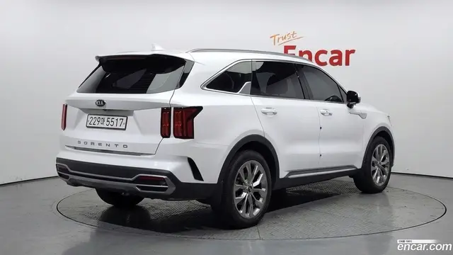 Main__Slider__Photo:Sorento Kia 2021.0-1