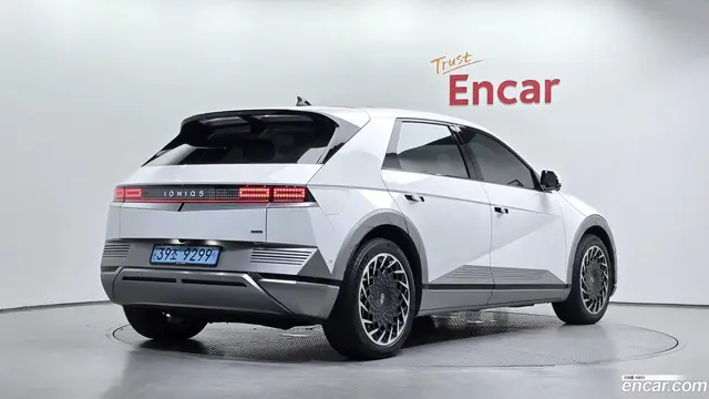 Main__Slider__Photo:Ioniq5 Hyundai 2024.2-1
