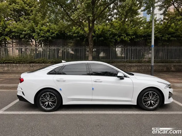 Main__Slider__Photo:K5 Kia 2022.6-1