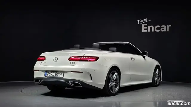 Main__Slider__Photo:E-Class Mercedes-Benz 2018.11-1