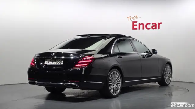 Main__Slider__Photo:S-Class Mercedes-Benz 2019.7-1