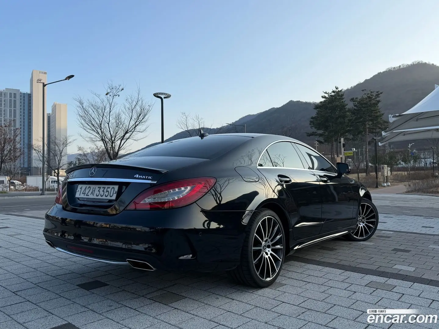 Main__Slider__Photo:CLS-Class Mercedes-Benz 2017.9-1