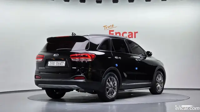 Main__Slider__Photo:Sorento Kia 2016.6-1