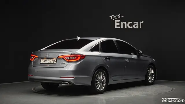 Main__Slider__Photo:Sonata Hyundai 2016.2-1