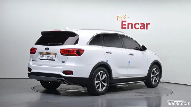 Main__Slider__Photo:Sorento Kia 2018.1-1