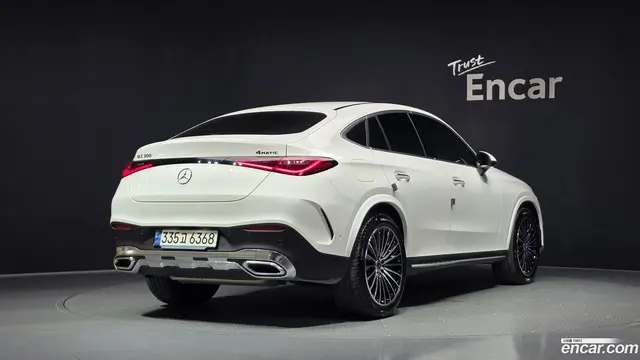 Main__Slider__Photo:GLC-Class Mercedes-Benz 2024.7-1