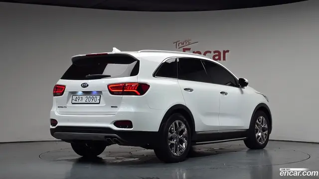 Main__Slider__Photo:Sorento Kia 2019.1-1
