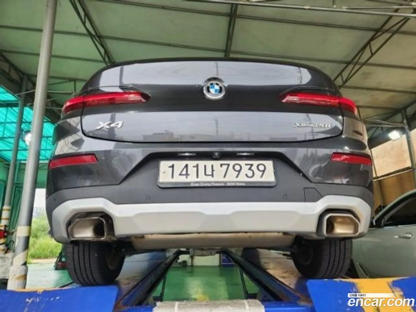 Main__Slider__Photo:X4 BMW 2023.5-1