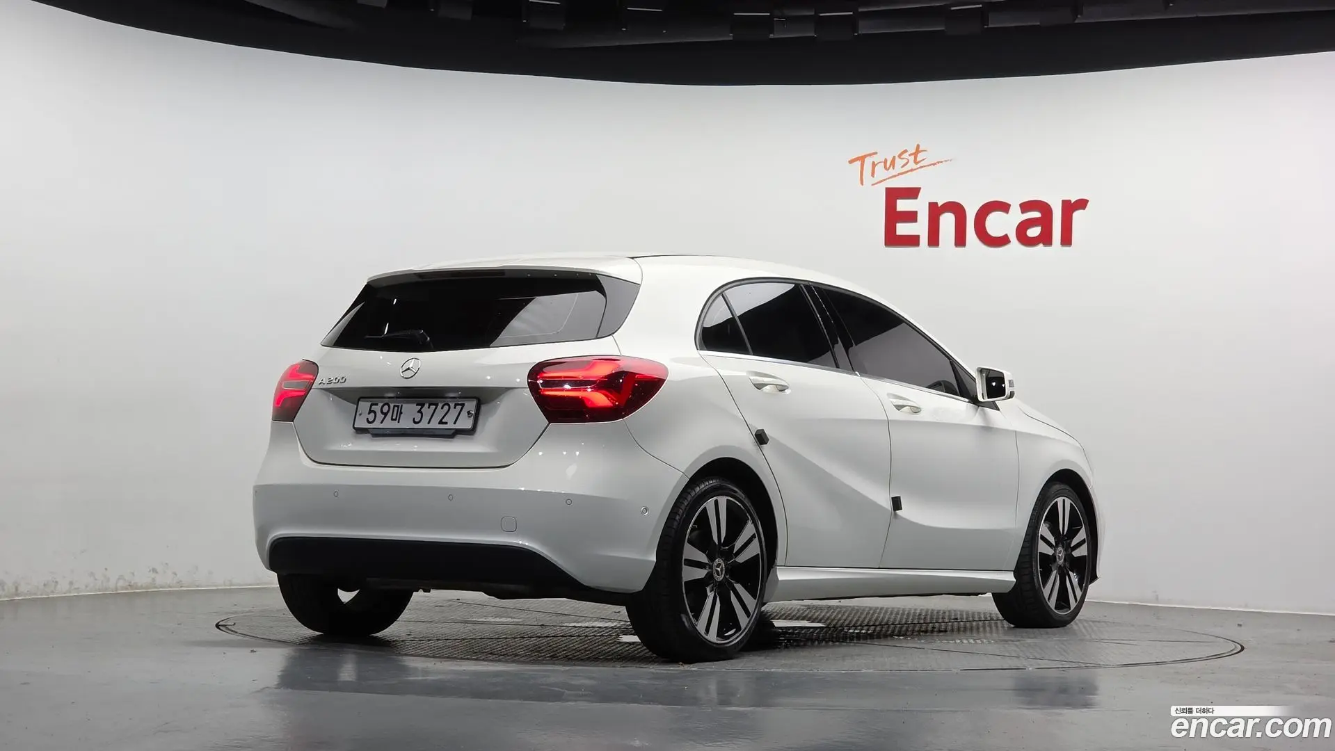 Main__Slider__Photo:A-Class Mercedes-Benz 2018.7-1