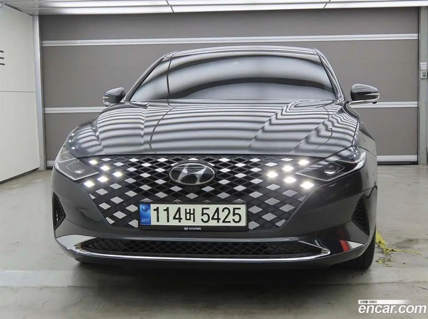 Main__Slider__Photo:Grandeur Hyundai 2021.5-1