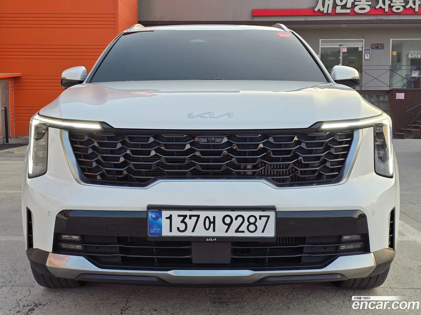 Main__Slider__Photo:Sorento Kia 2023.8-1