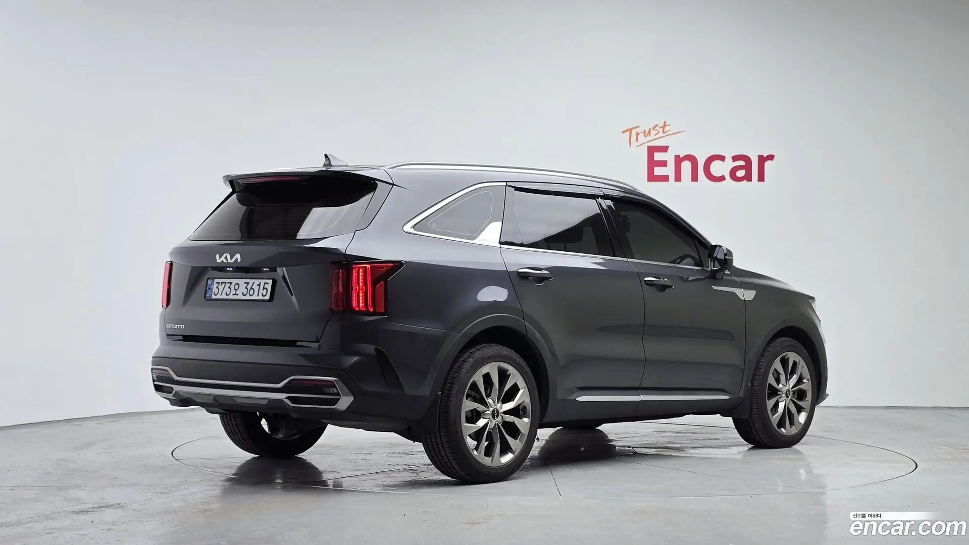 Main__Slider__Photo:Sorento Kia 2022.9-1