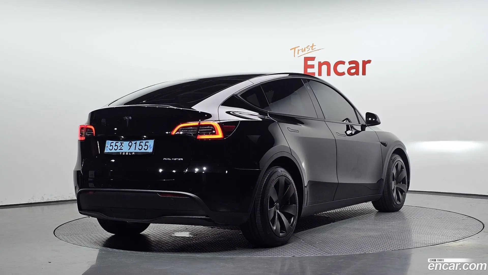 Main__Slider__Photo:Model Y Tesla 2021.8-1