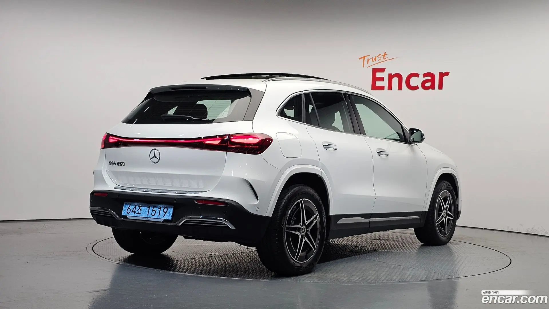 Main__Slider__Photo:EQA Mercedes-Benz 2025.7-1