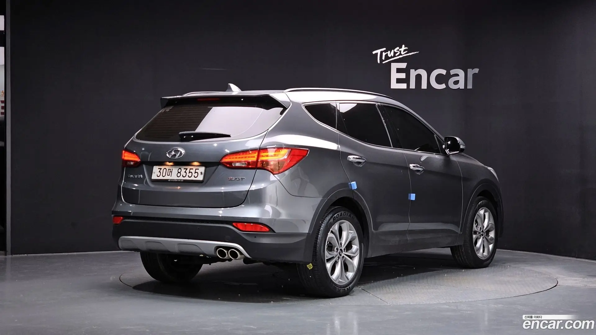 Main__Slider__Photo:Santafe Hyundai 2015.7-1