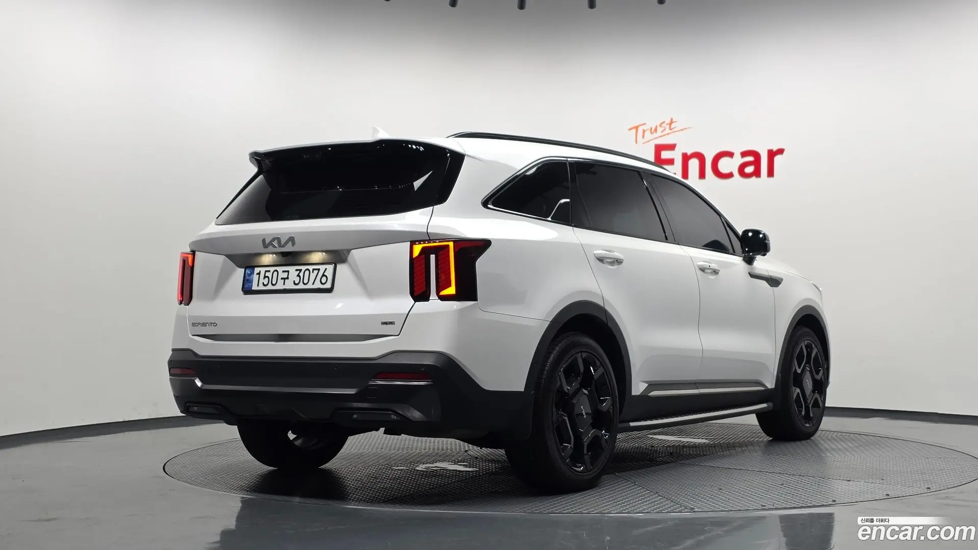 Main__Slider__Photo:Sorento Kia 2023.8-1