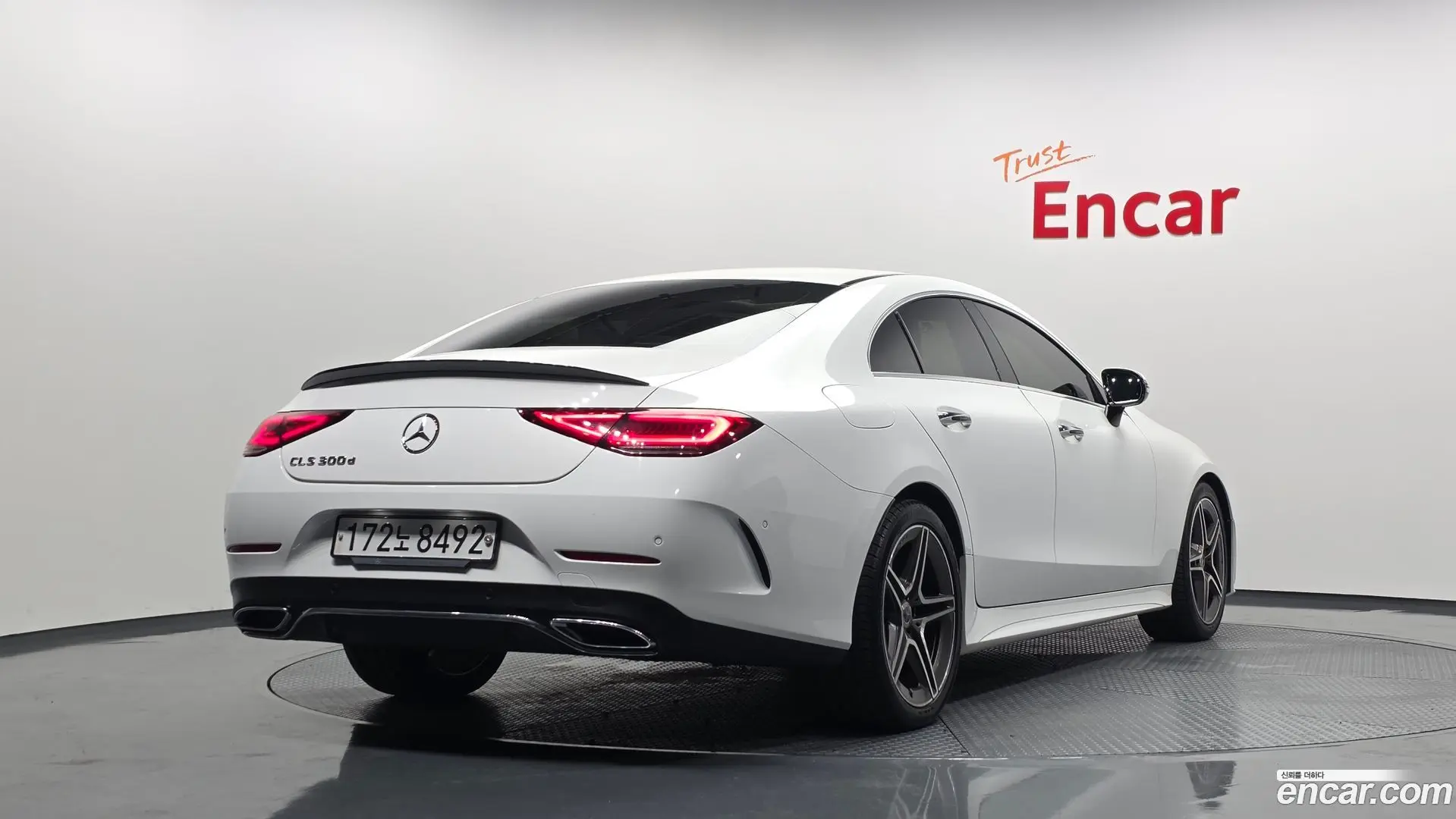 Main__Slider__Photo:CLS-Class Mercedes-Benz 2019.11-1