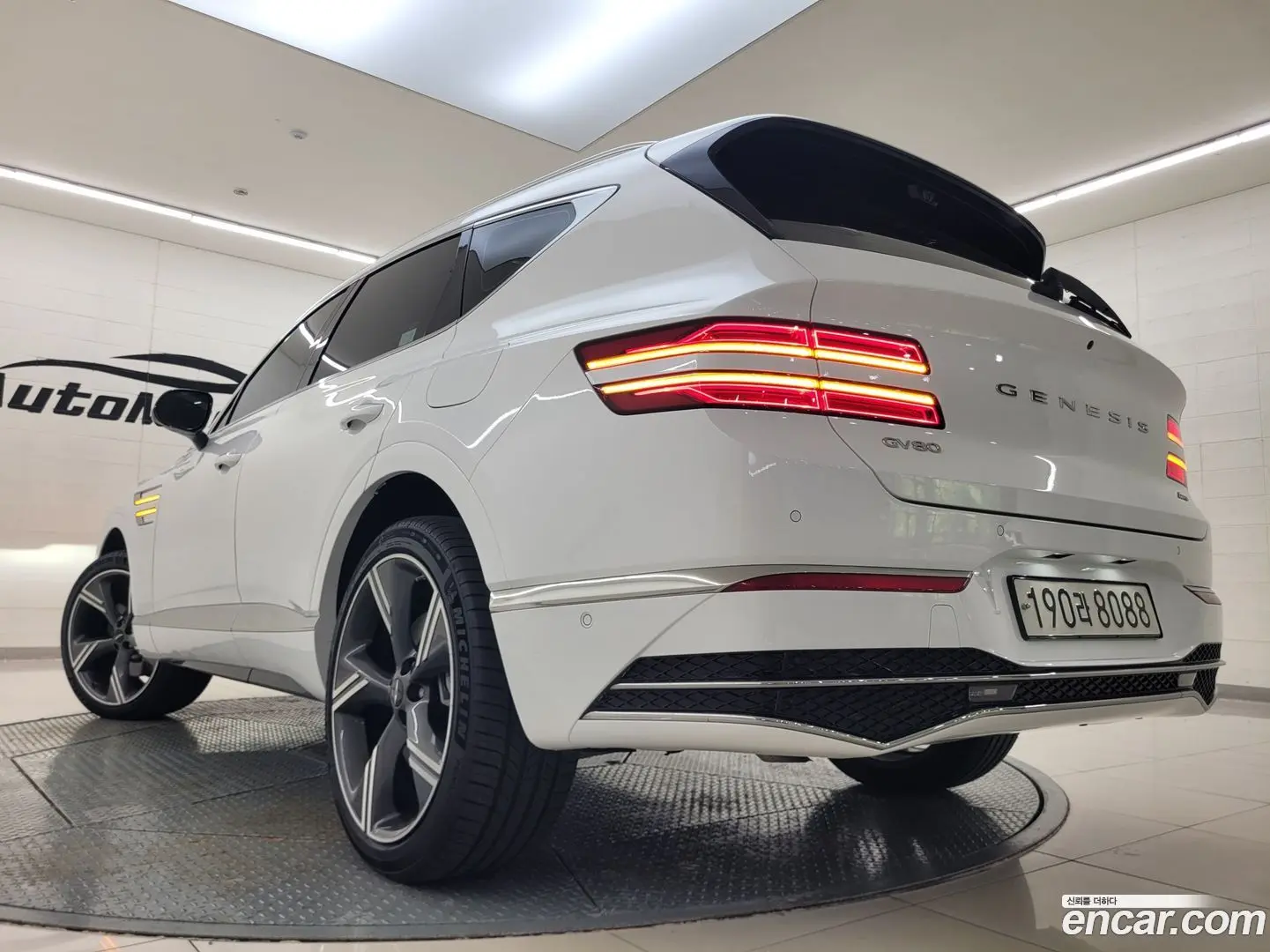 Main__Slider__Photo:GV80 Genesis 2024.9-1