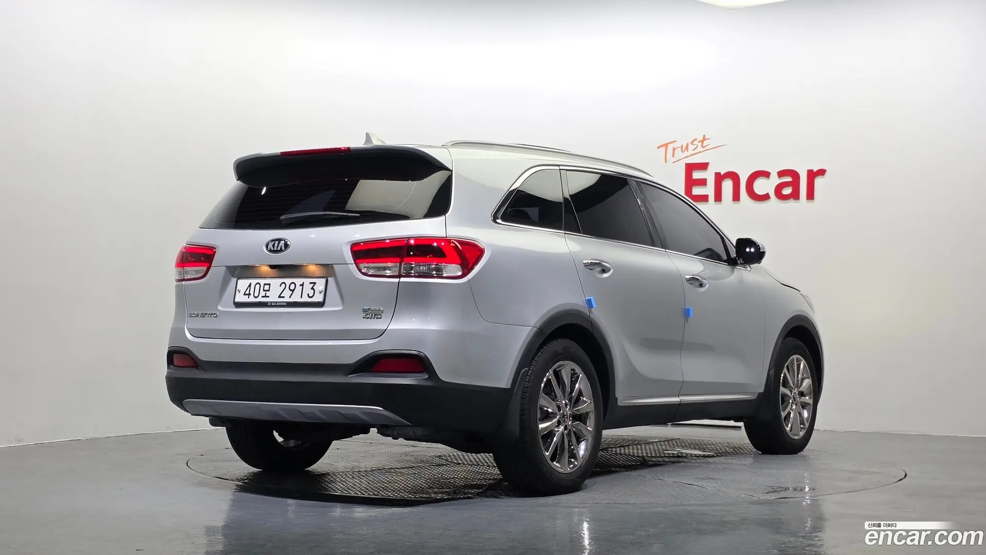 Main__Slider__Photo:Sorento Kia 2014.9-1