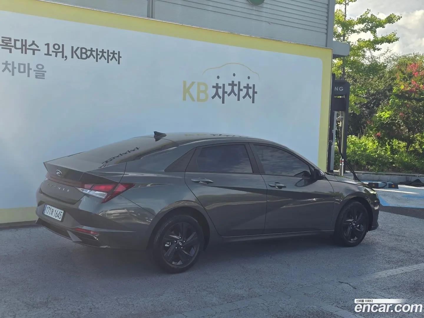 Main__Slider__Photo:AVANTE Hyundai 2022.5-1
