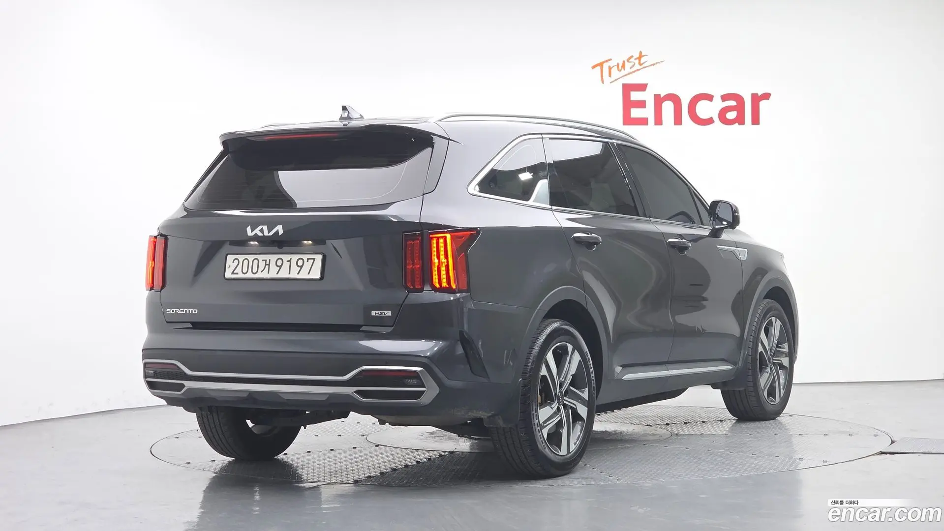 Main__Slider__Photo:Sorento Kia 2023.3-1