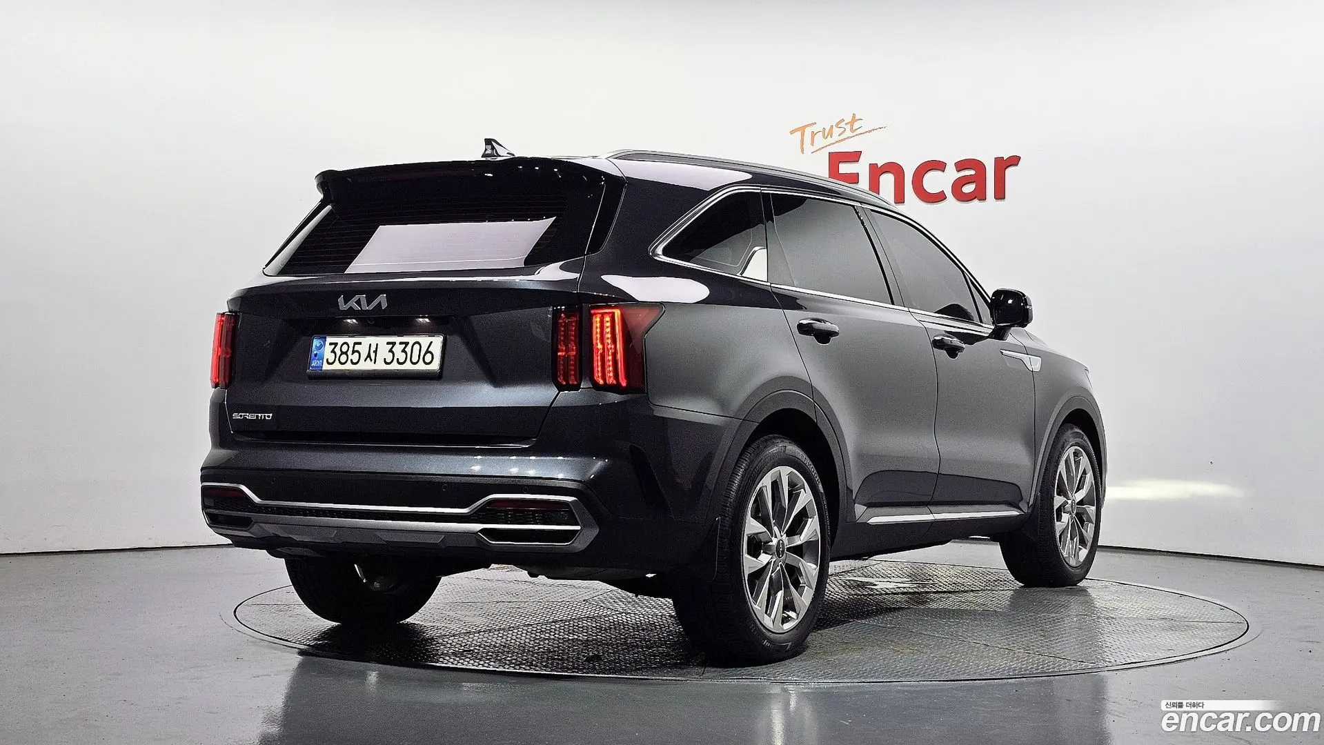 Main__Slider__Photo:Sorento Kia 2023.0-1