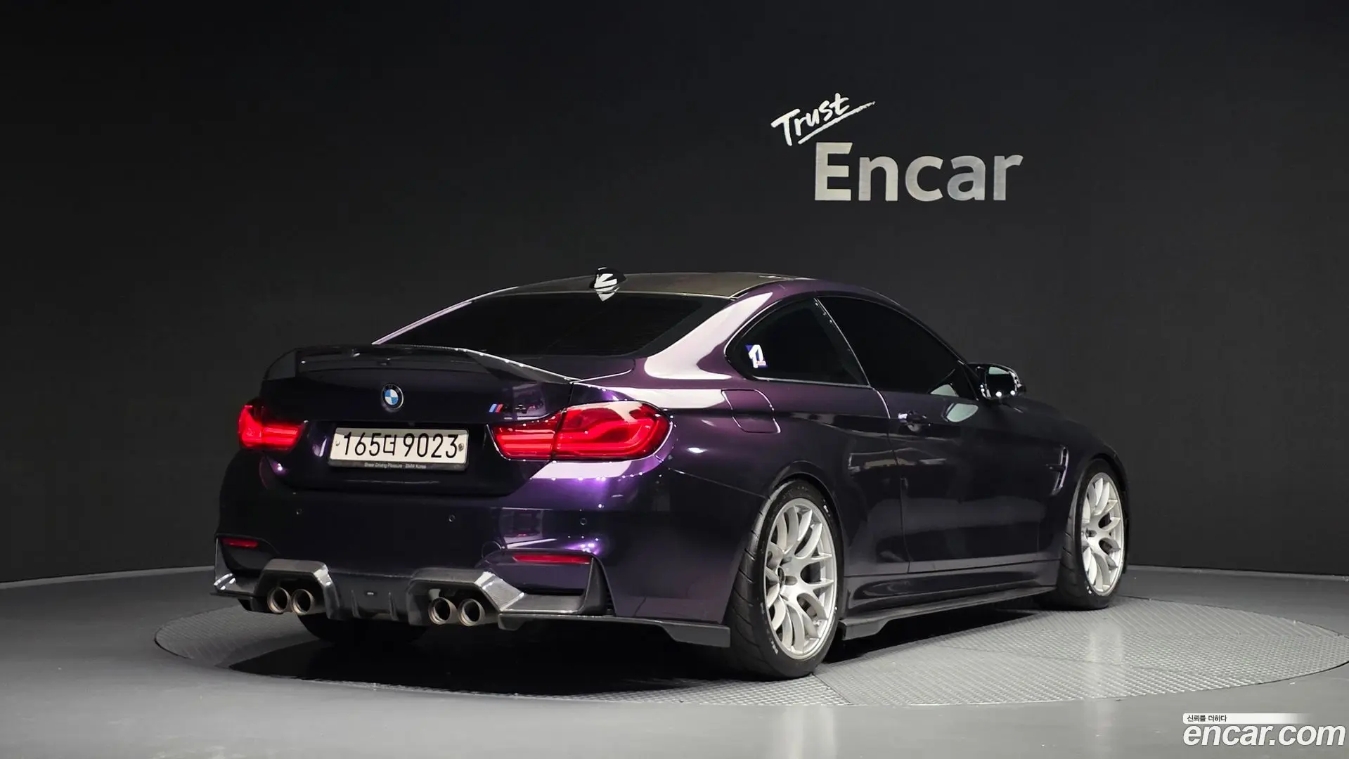 Main__Slider__Photo:M4 BMW 2018.9-1