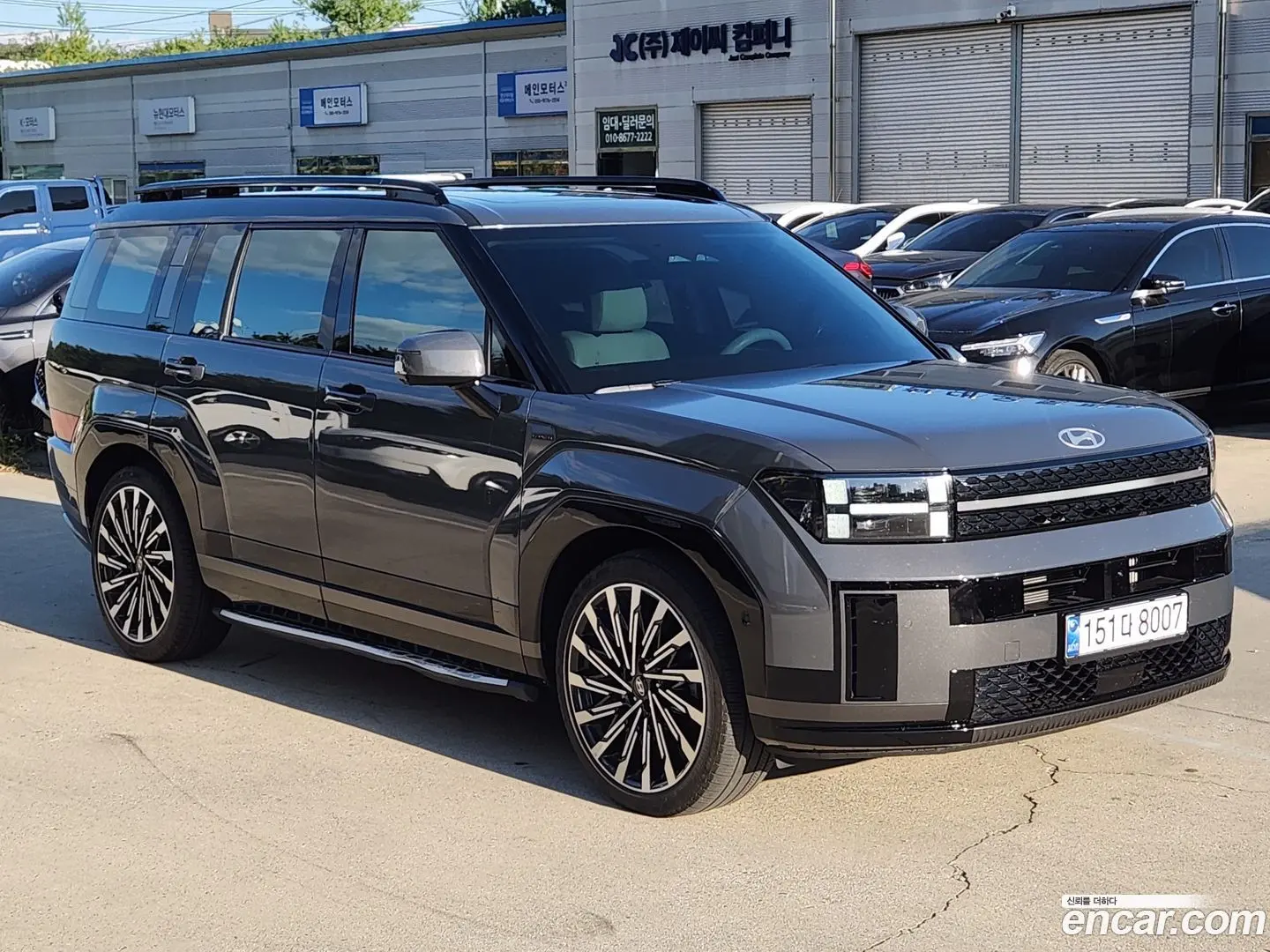 Main__Slider__Photo:Santafe Hyundai 2025.9-1