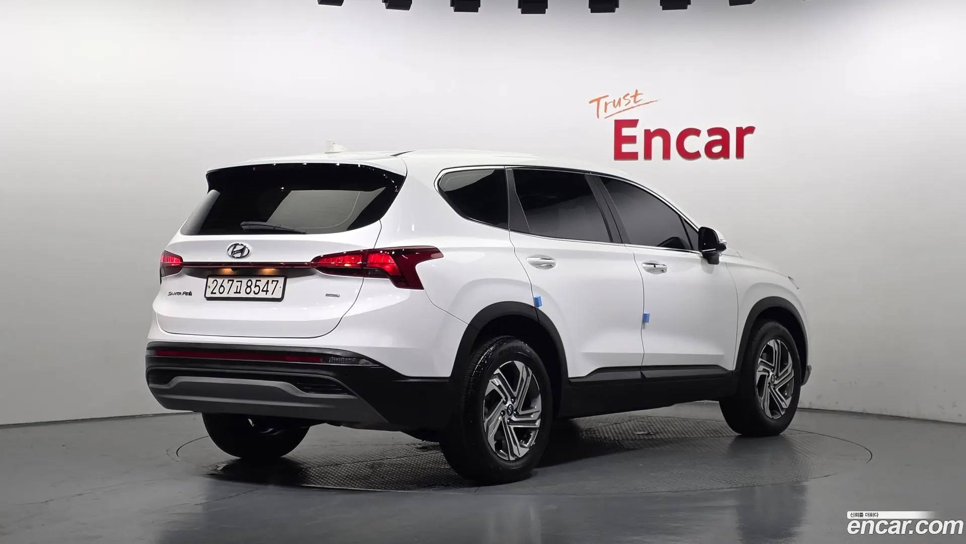 Main__Slider__Photo:Santafe Hyundai 2022.9-1