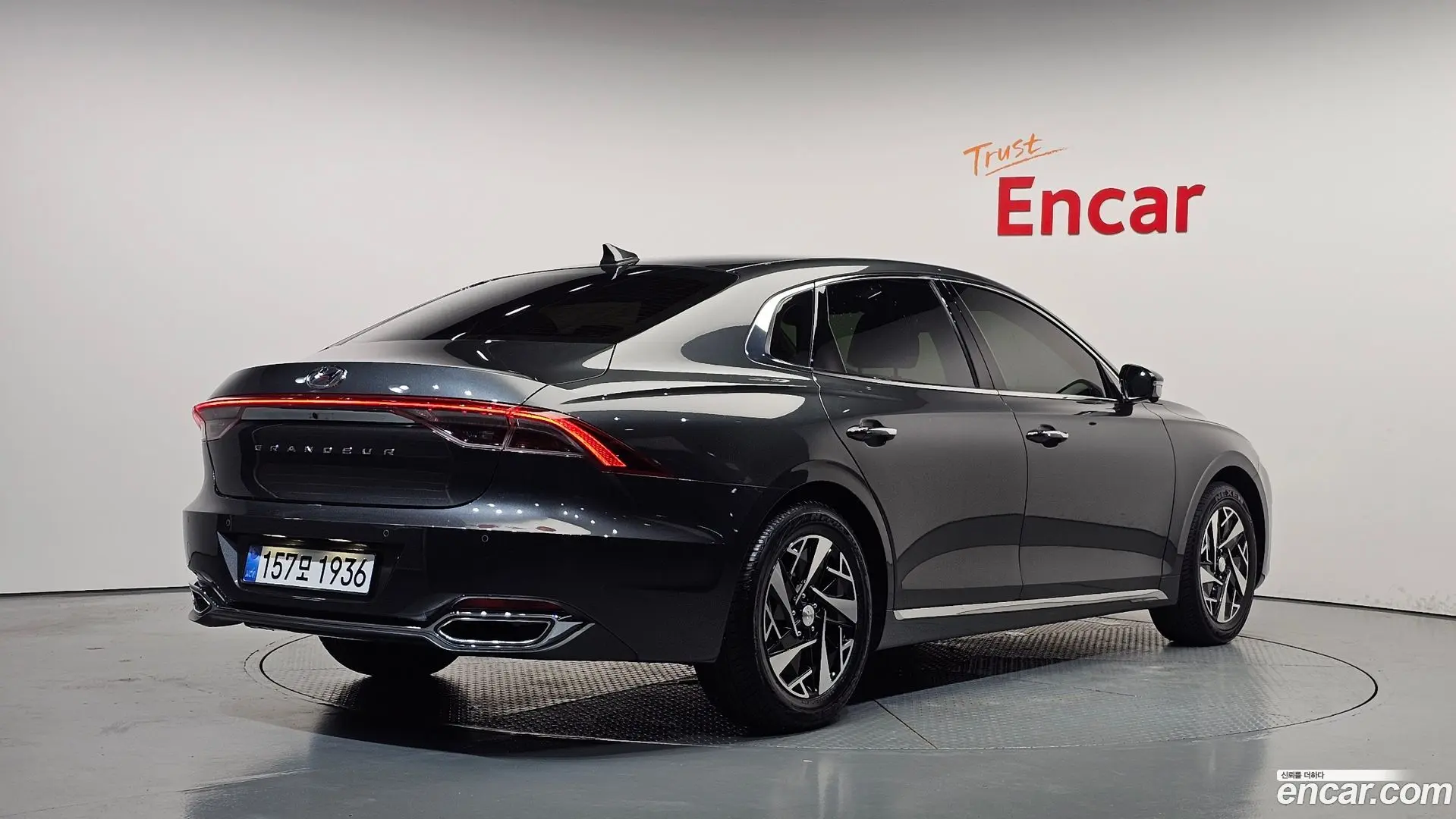 Main__Slider__Photo:Grandeur Hyundai 2022.3-1
