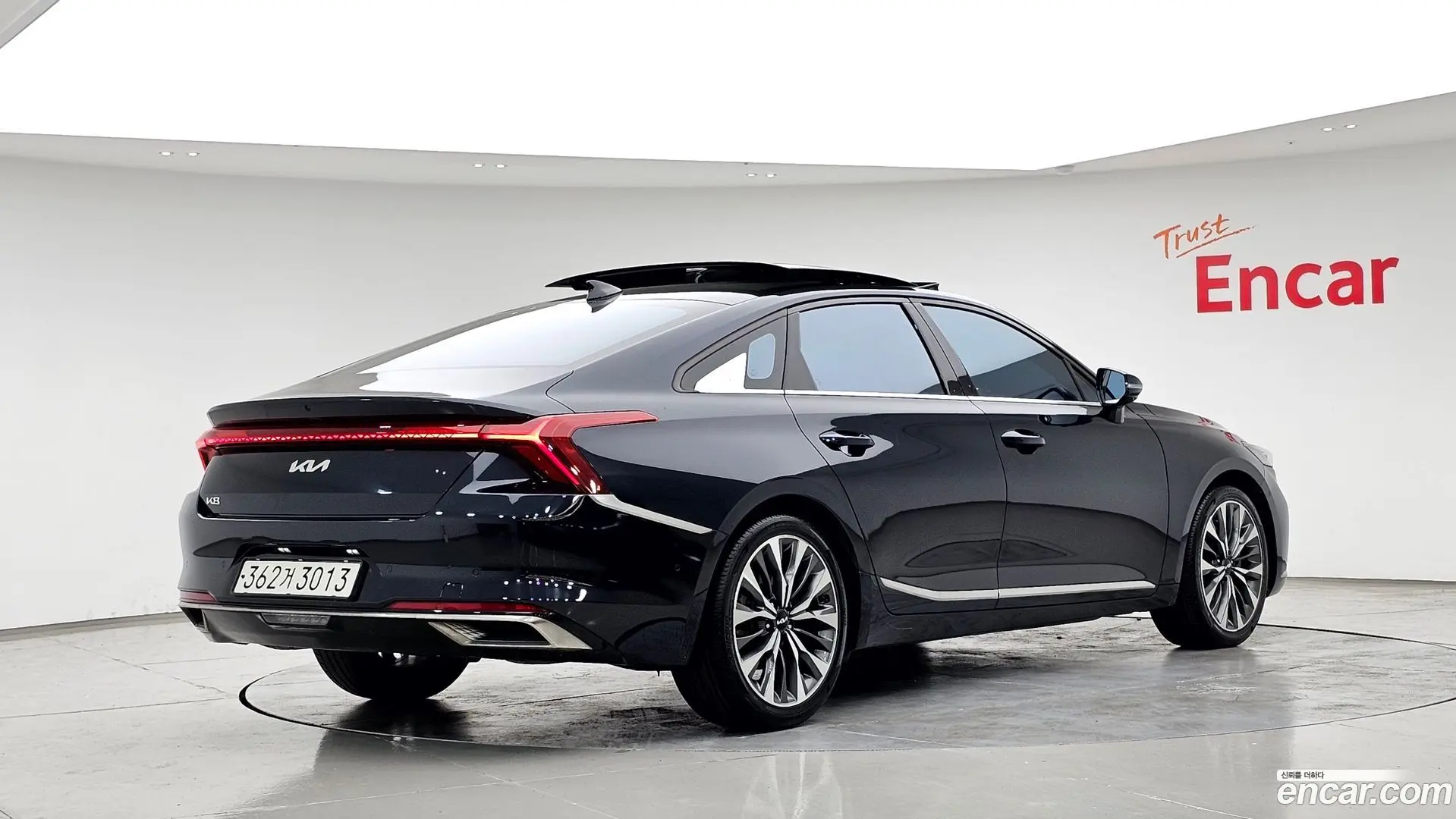 Main__Slider__Photo:K8 Kia 2021.11-1