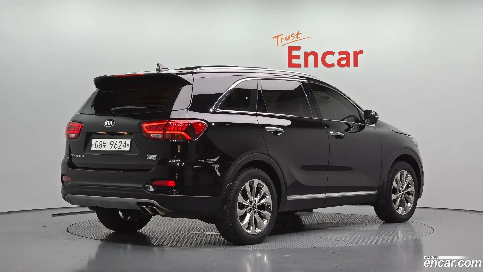 Main__Slider__Photo:Sorento Kia 2018.2-1