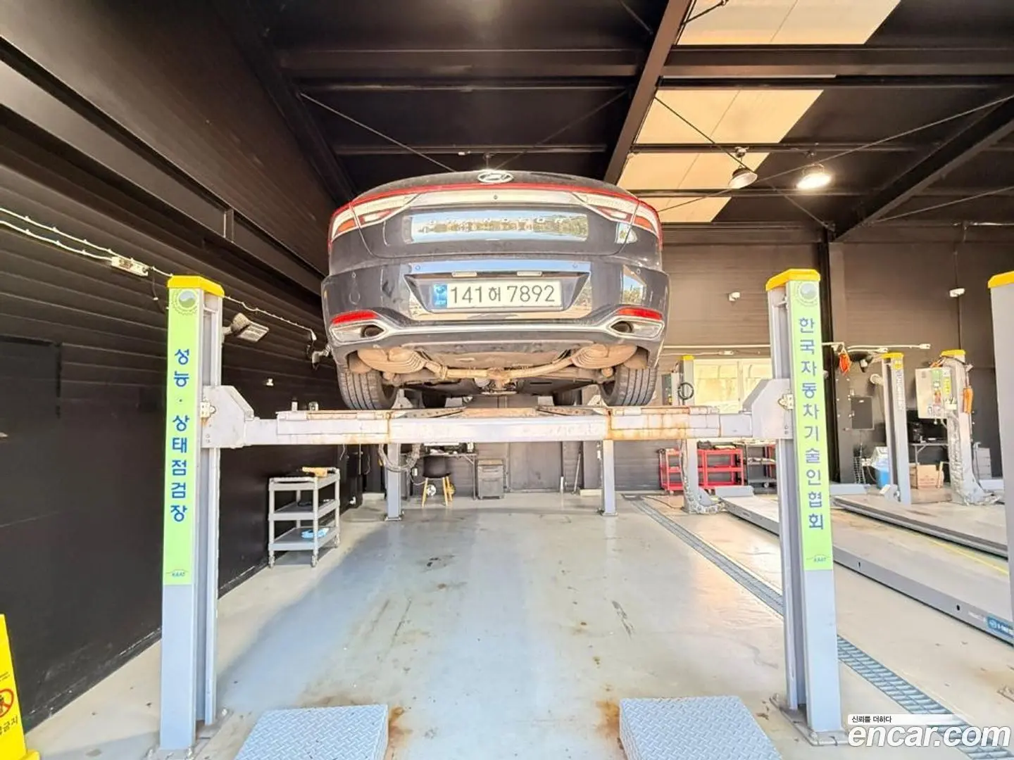 Main__Slider__Photo:Grandeur Hyundai 2022.1-1