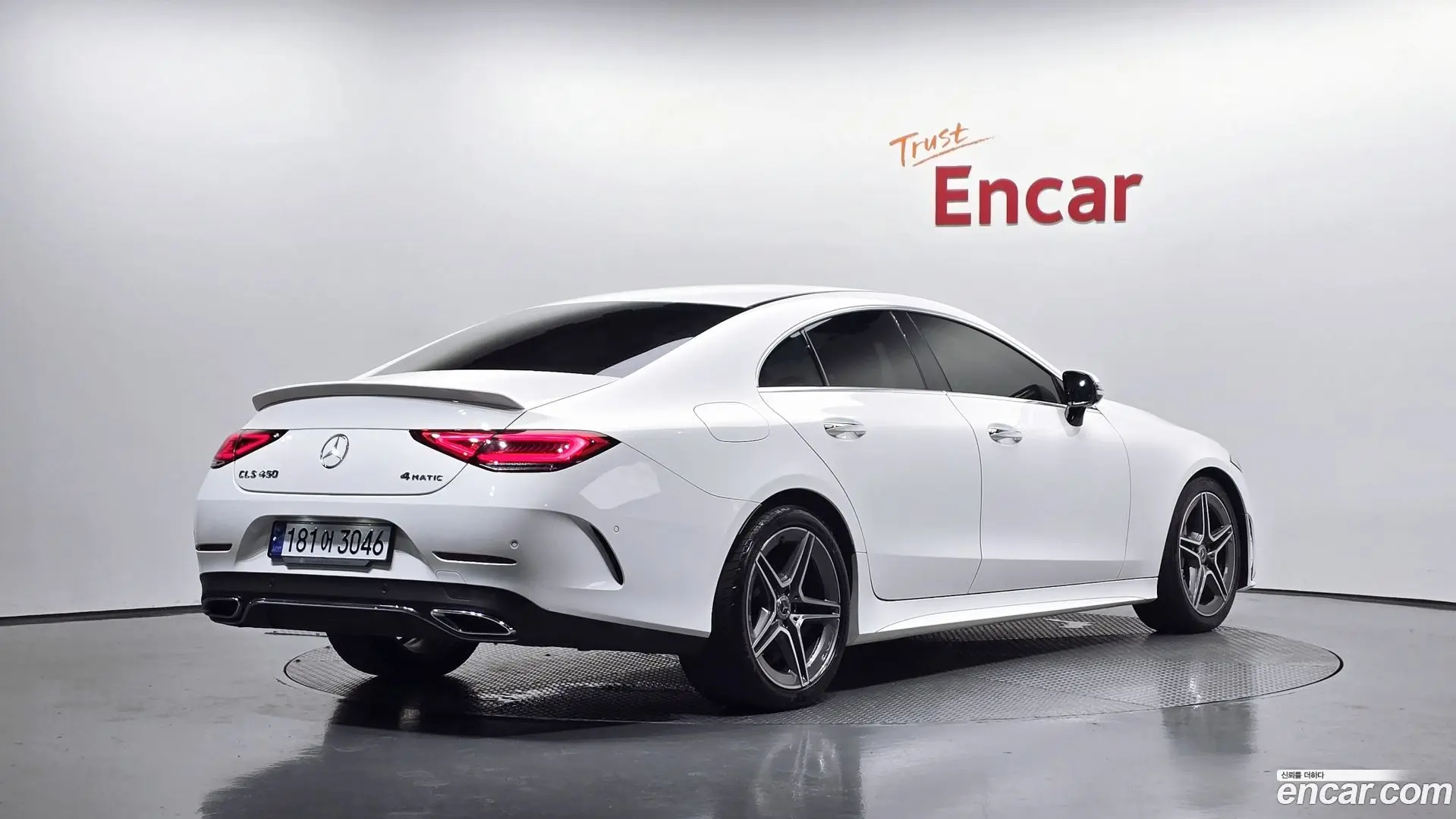 Main__Slider__Photo:CLS-Class Mercedes-Benz 2019.11-1