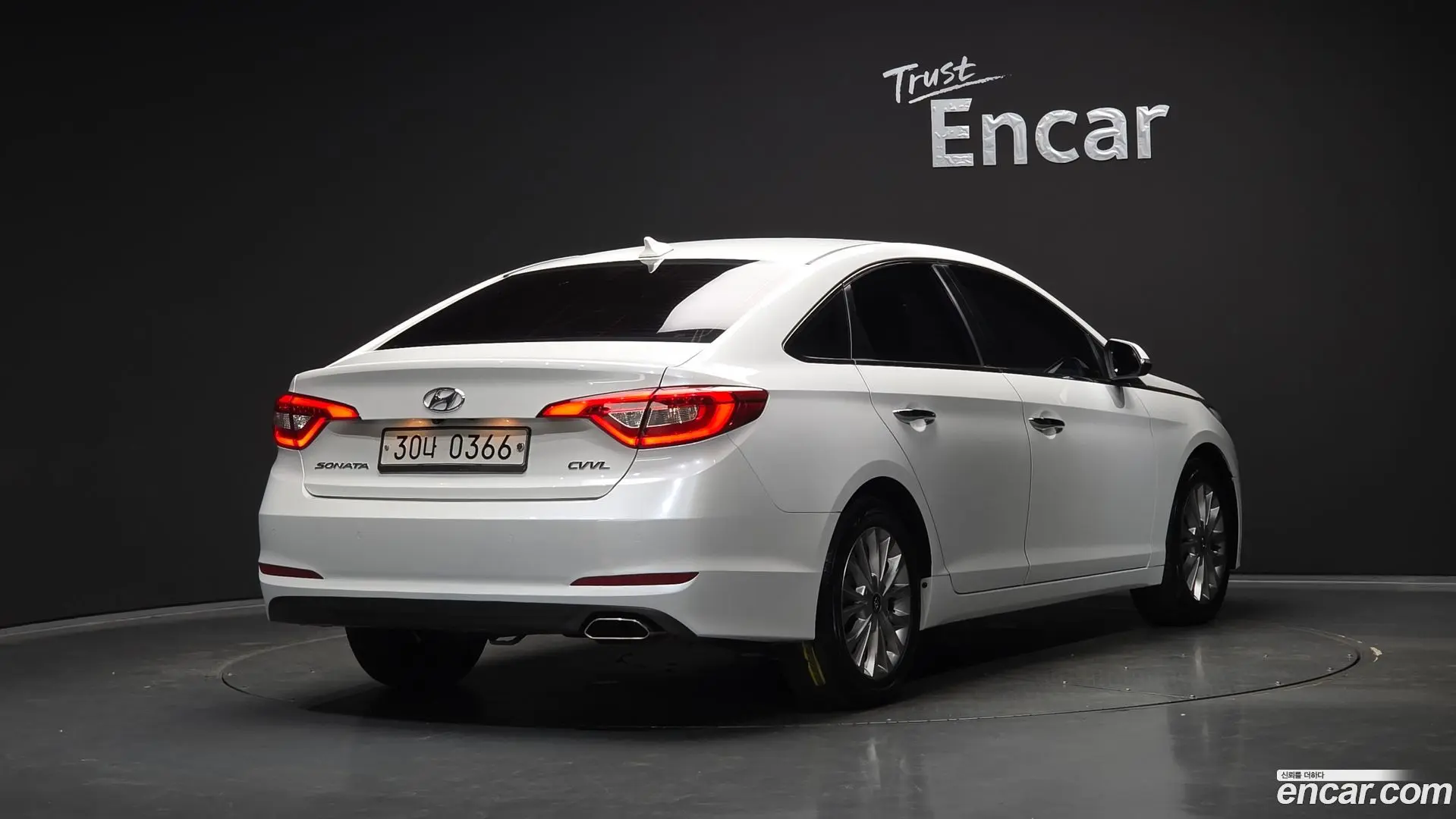 Main__Slider__Photo:Sonata Hyundai 2016.9-1