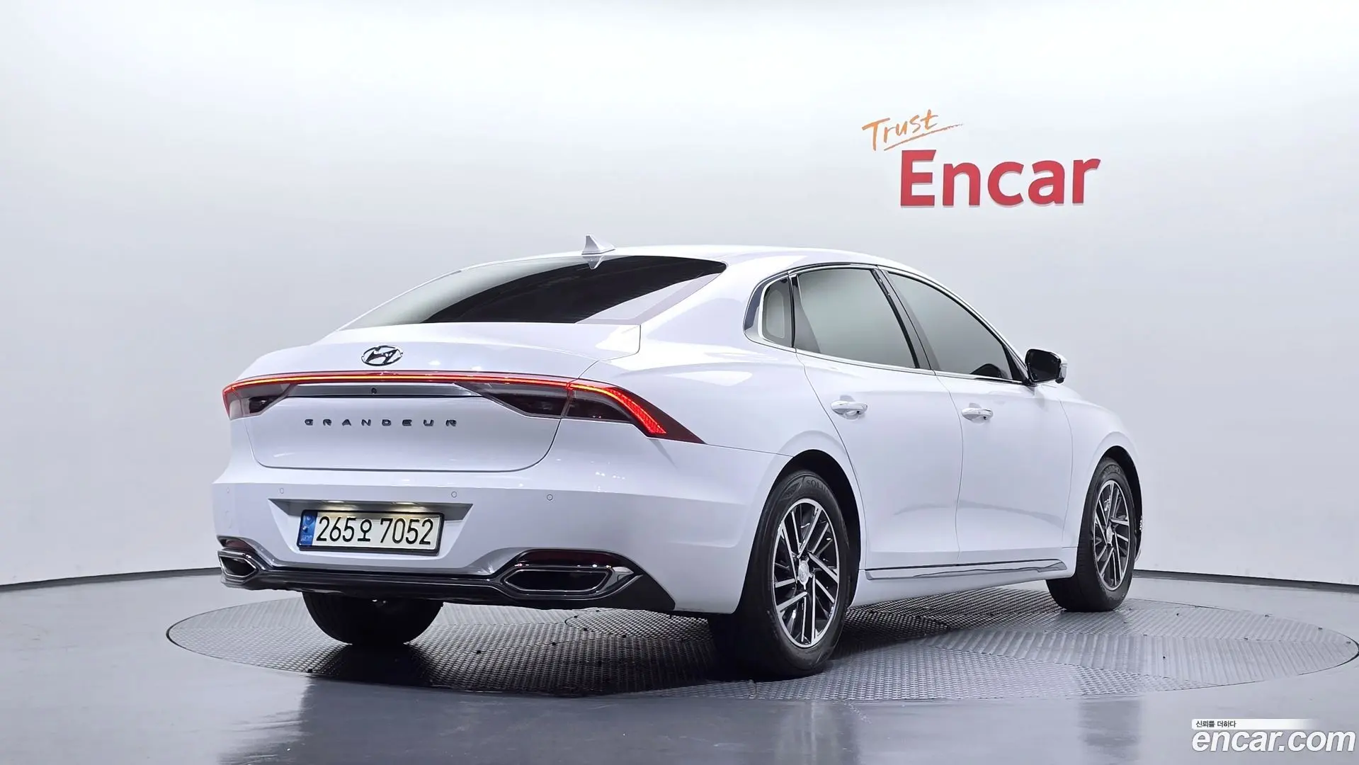 Main__Slider__Photo:Grandeur Hyundai 2020.11-1