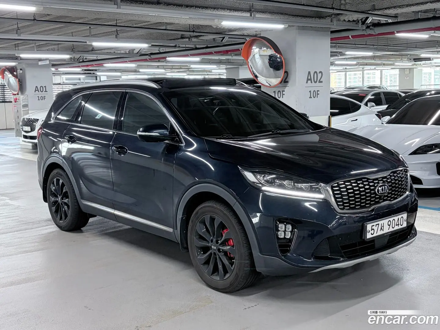 Main__Slider__Photo:Sorento Kia 2018.4-1