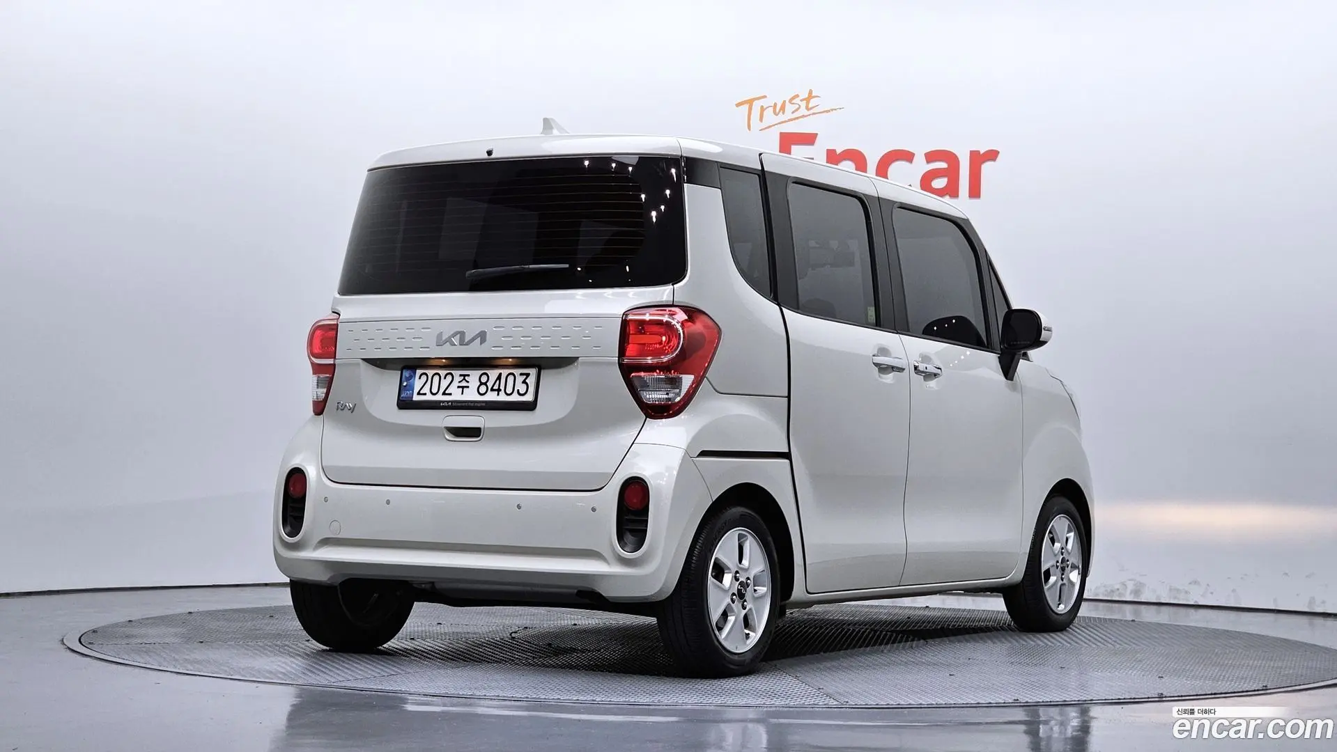 Main__Slider__Photo:RAY Kia 2022.1-1