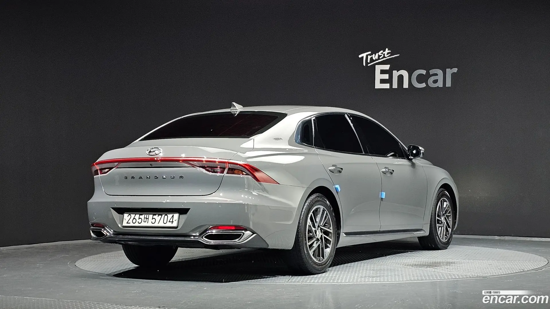 Main__Slider__Photo:Grandeur Hyundai 2020.2-1