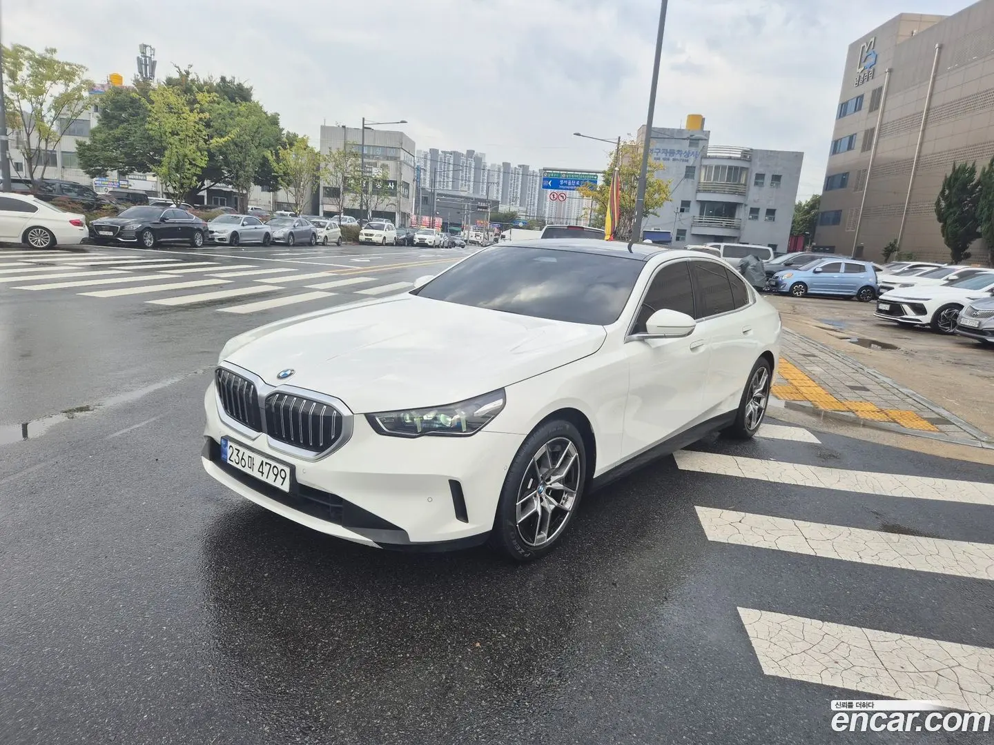 Main__Slider__Photo:5-Series BMW 2023.11-1